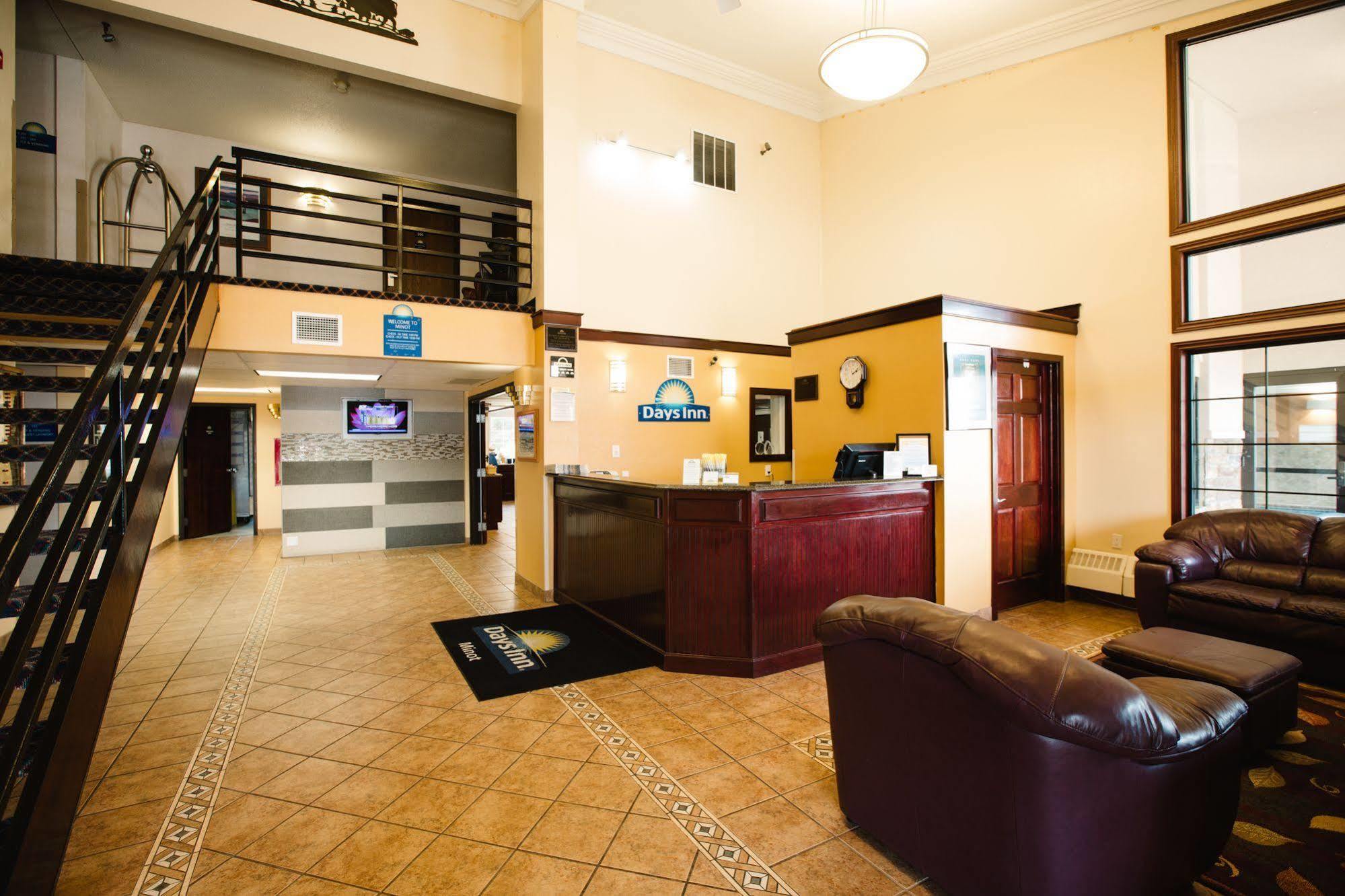 Days Inn By Wyndham Minot Dış mekan fotoğraf