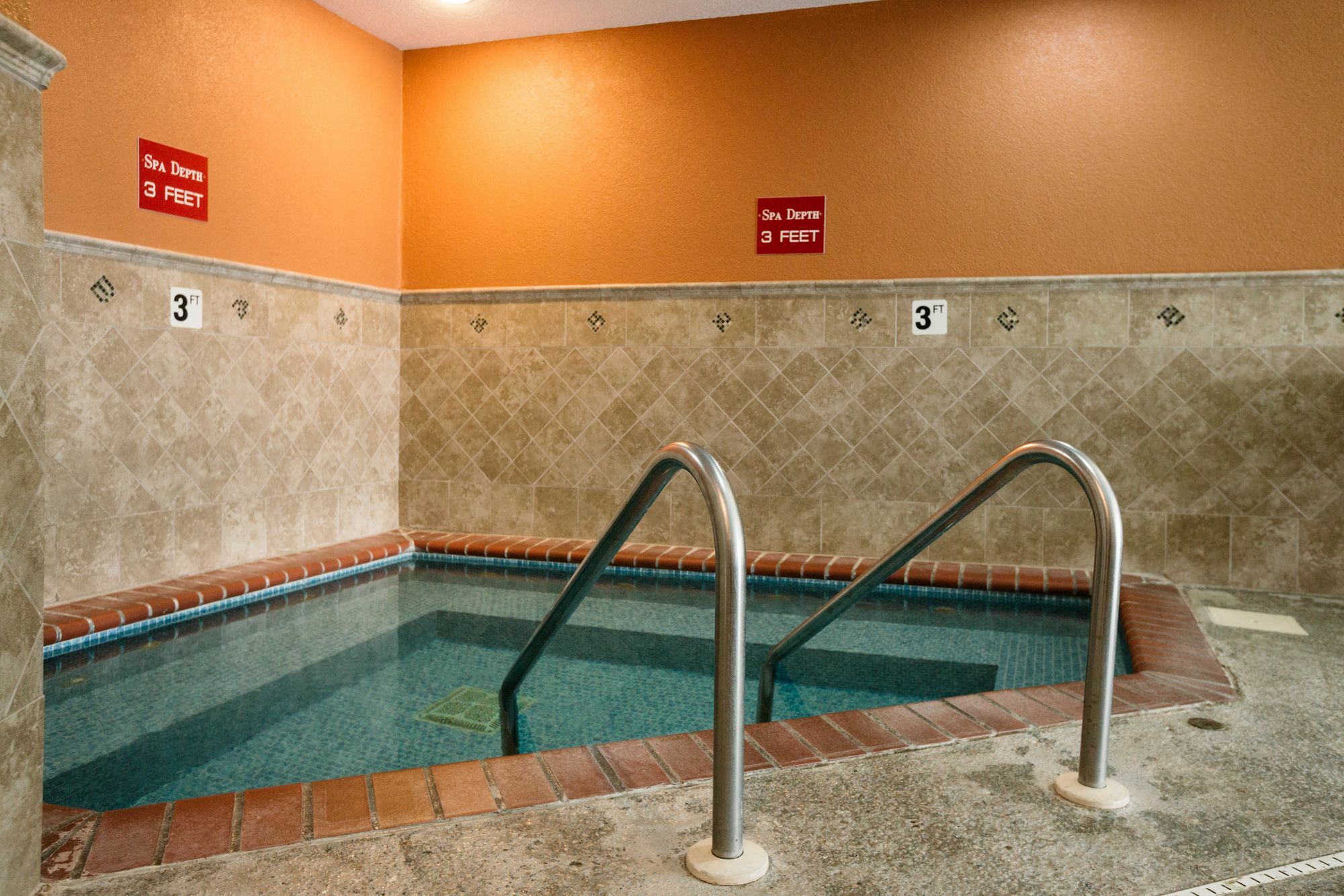 Days Inn By Wyndham Minot Dış mekan fotoğraf